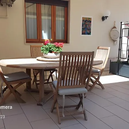 Felice Sud Bed & Breakfast 4*