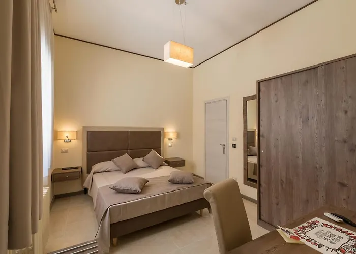 Nocleg ze śniadaniem Felice Sud 4*