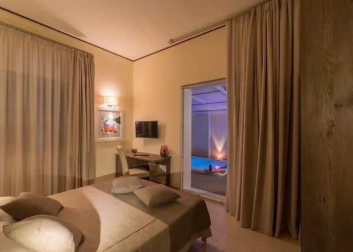 Felice Sud Nocleg ze śniadaniem 4*