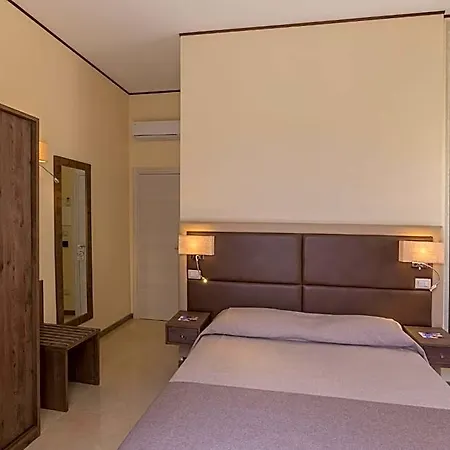 Felice Sud B&B