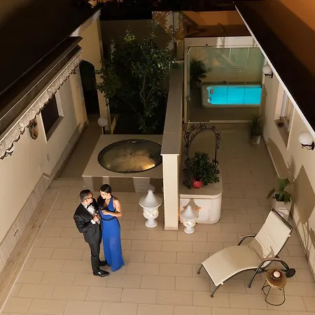Felice Sud 4*